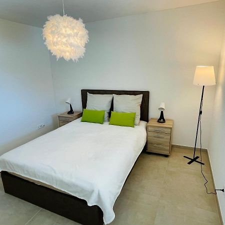 Central Apartment , Free Parking Locarno Eksteriør bilde